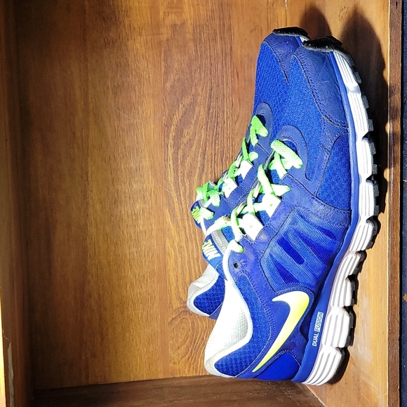 Nike Dual Fushion St2.   Sz 12 - Picture 2 of 9